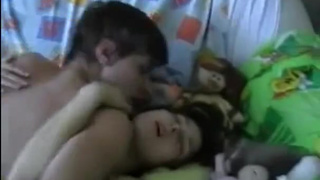 Домашняя ебля русских подростков