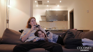 Игры подождать могут, но секс с подругой нет