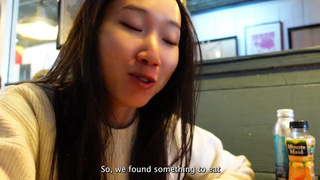 Возбудила себя и хуй легко вошёл — я азиатка, у меня там узко